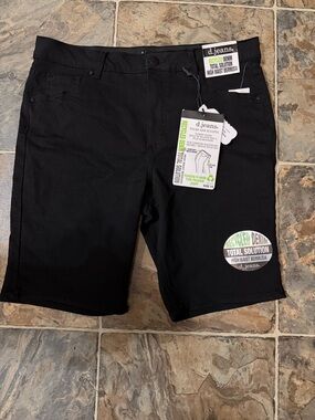 d. jeans Black High-Waist Jean Bermuda Shorts